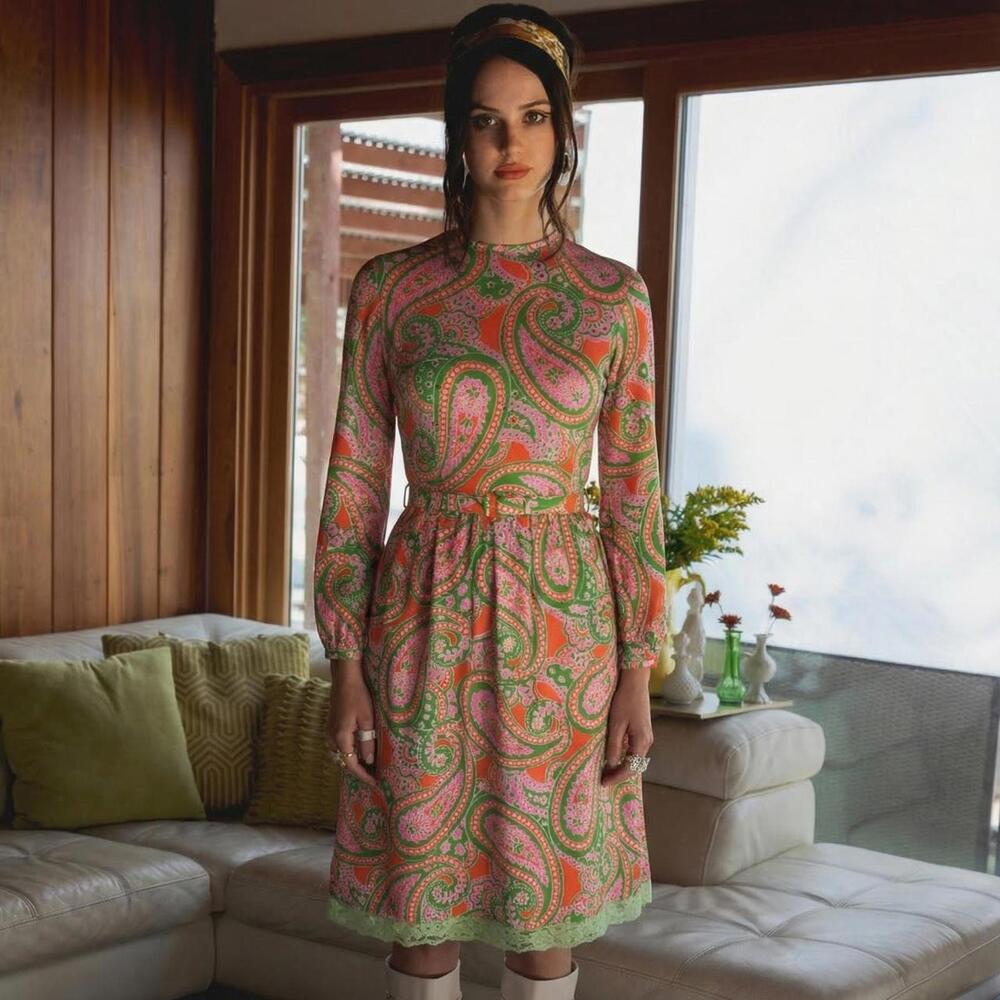 Saks Fifth Avenue 1960s 1970s Dress - Picture 3 of 8